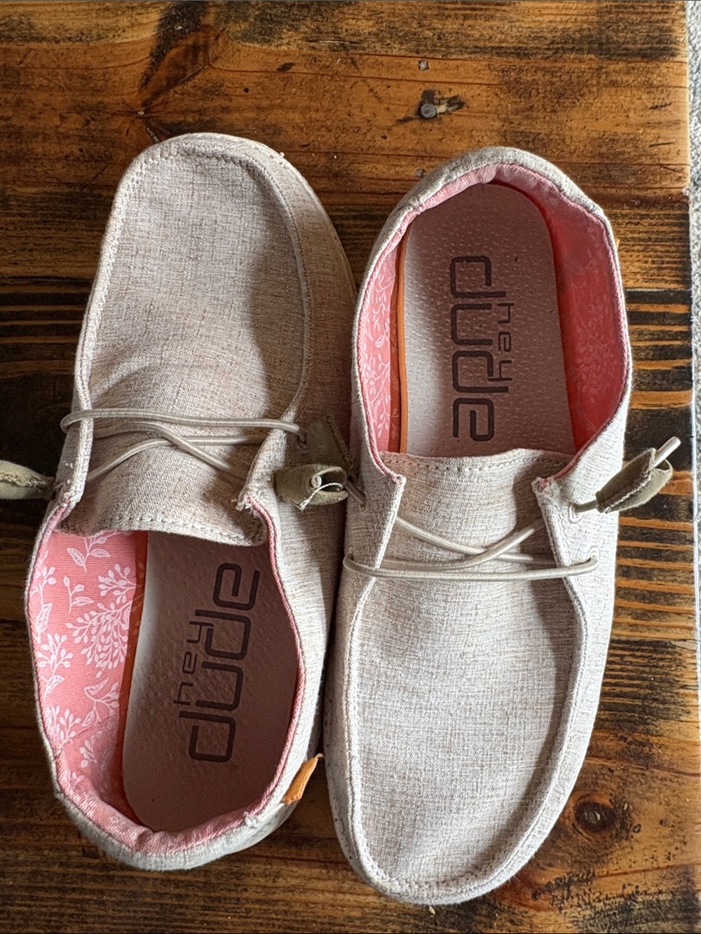 Hey Dude Linen Slip-On Shoes in Light Beige with Pink Floral Lining